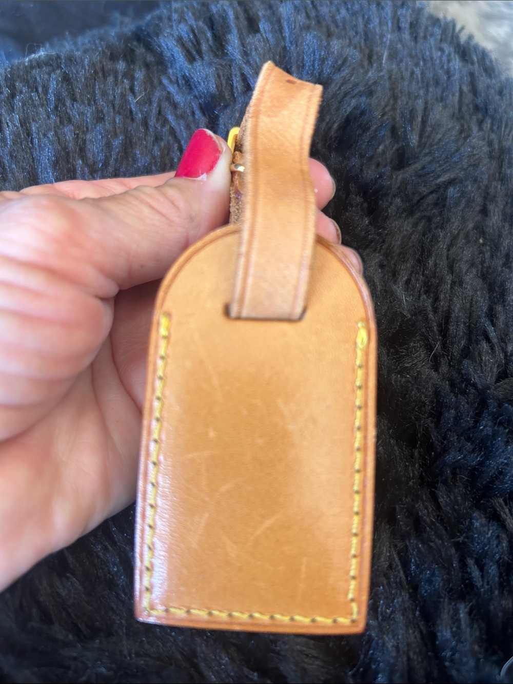 Louis Vuitton 2 small tan leather luggage tags - Picture 4 of 12